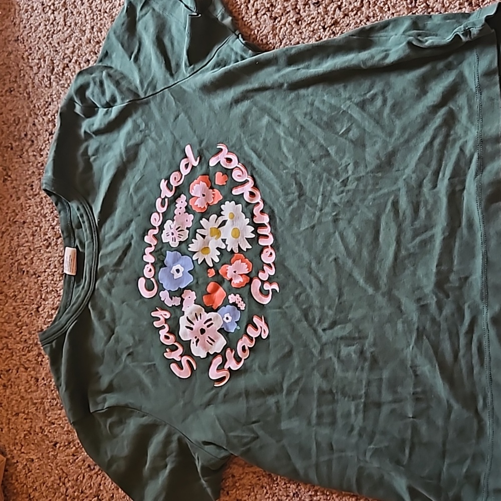 Lucy & Yal cropped tee